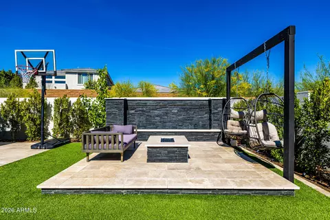 Exterior - 5964 E Sinclair St, Phoenix, AZ 85054 photo 7 of 27