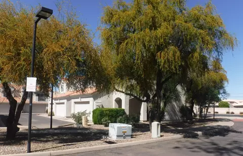 1072 E Sunburst Ln, Tempe, AZ 85284