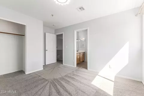 Bedroom - 1072 E Sunburst Ln, Tempe, AZ 85284 photo 1 of 1