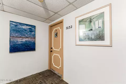 Entry Way - 3033 E Devonshire Ave #1032, Phoenix, AZ 85016 photo 1 of 2