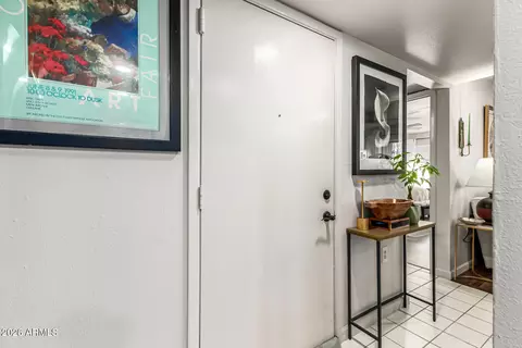 Entry Way - 3033 E Devonshire Ave #1032, Phoenix, AZ 85016 photo 2 of 2