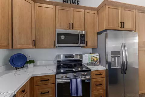 Kitchen - 3718 E Isabella Ave, Mesa, AZ 85206 photo 4 of 4