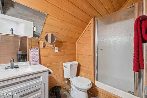 Bath - 228 E Belluzzi Blvd, Payson, AZ 85541 photo 2 of 2