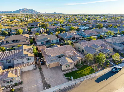 View/Area - 3785 E Strawberry Dr, Gilbert, AZ 85298 photo 9 of 11