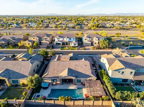 View/Area - 3785 E Strawberry Dr, Gilbert, AZ 85298 photo 6 of 11
