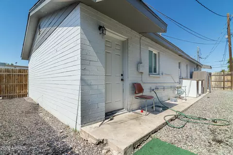 Exterior - 2142 E Taylor St, Phoenix, AZ 85006 photo 15 of 15