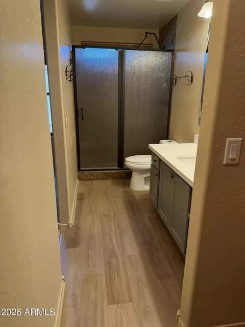 Bath - 2101 S Meridian Rd #255, Apache Junction, AZ 85120 photo 1 of 4