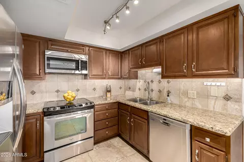 7850 E Camelback Rd #511, Scottsdale, AZ 85251