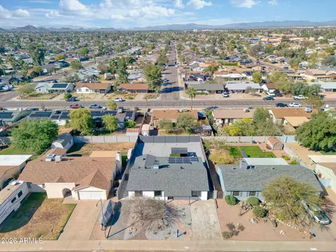 View/Area - 3718 Evans Dr, Phoenix, AZ 85032 photo 3 of 4