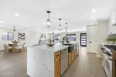 Kitchen - 3718 Evans Dr, Phoenix, AZ 85032 photo 5 of 6