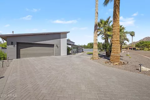 Exterior - 1930 E Rovey Ave, Phoenix, AZ 85016 photo 1 of 6