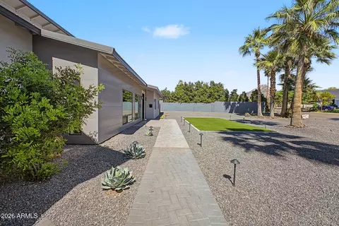 Exterior - 1930 E Rovey Ave, Phoenix, AZ 85016 photo 2 of 6
