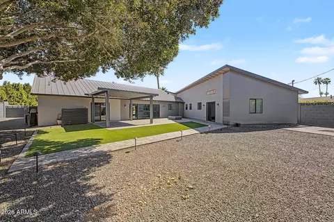Exterior - 1930 E Rovey Ave, Phoenix, AZ 85016 photo 5 of 6