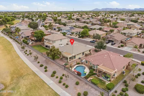 View/Area - 3490 E Red Oak Ln, Gilbert, AZ 85297 photo 5 of 13