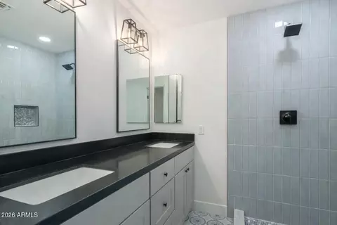 Bath - 7450 E Diamond Ave, Mesa, AZ 85208 photo 1 of 2
