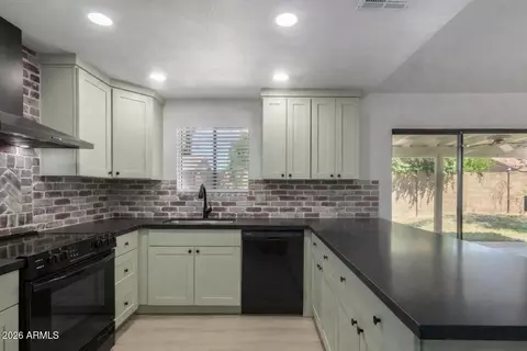 Kitchen - 7450 E Diamond Ave, Mesa, AZ 85208 photo 1 of 1