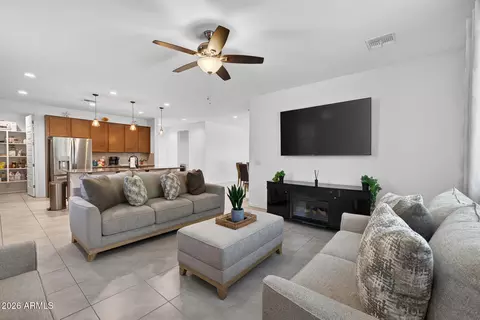 Other - 7528 W Odeum Ln, Phoenix, AZ 85043 photo 3 of 15