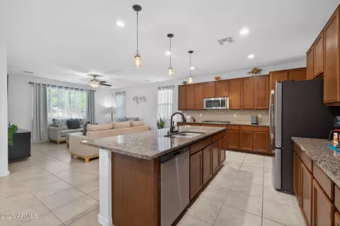 Kitchen - 7528 W Odeum Ln, Phoenix, AZ 85043 photo 2 of 3