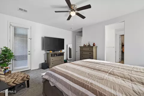 Bedroom - 7528 W Odeum Ln, Phoenix, AZ 85043 photo 2 of 4