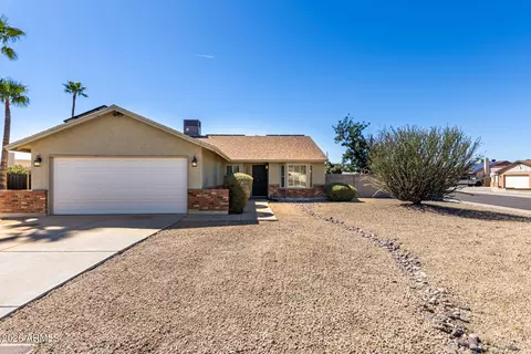 4787 W Morrow Dr, Glendale, AZ 85308