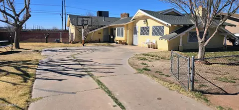 413 N Cottonwood Ave, Winslow, AZ 86047