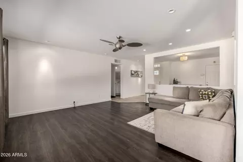 Living - 9832 N 29th St, Phoenix, AZ 85028 photo 2 of 2