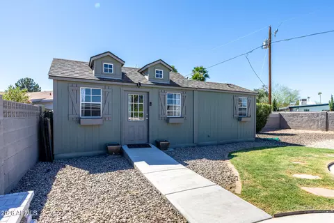 Exterior - 9832 N 29th St, Phoenix, AZ 85028 photo 10 of 17