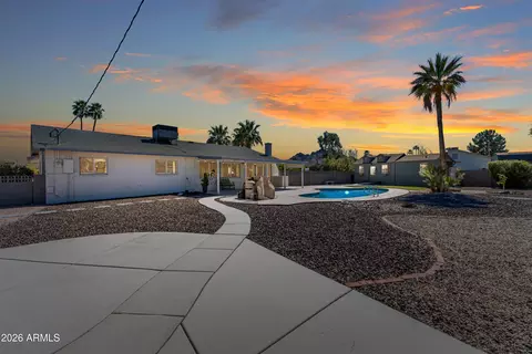 Exterior - 9832 N 29th St, Phoenix, AZ 85028 photo 2 of 17