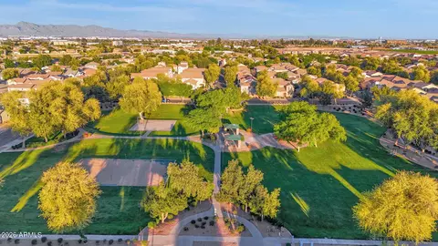 View/Area - 4261 E Milky Way, Gilbert, AZ 85295 photo 4 of 7