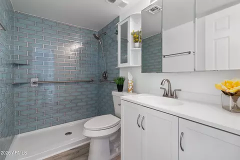 3033 E Devonshire Ave #2033, Phoenix, AZ 85016