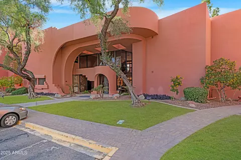 4303 E Cactus Rd #410, Phoenix, AZ 85032