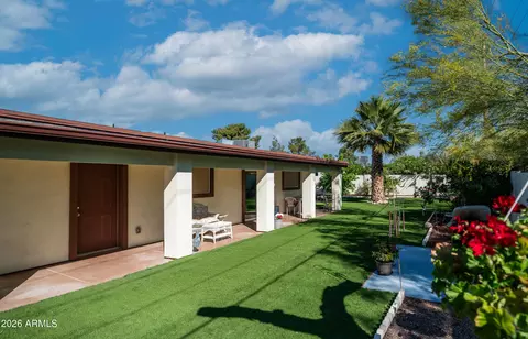 Exterior - 637 S Copper Dr, Apache Junction, AZ 85120 photo 4 of 12