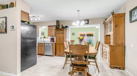 Dining - 637 S Copper Dr, Apache Junction, AZ 85120 photo 1 of 5