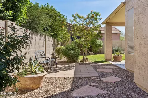 Exterior - 289 E Horseshoe Ave, Gilbert, AZ 85296 photo 9 of 11