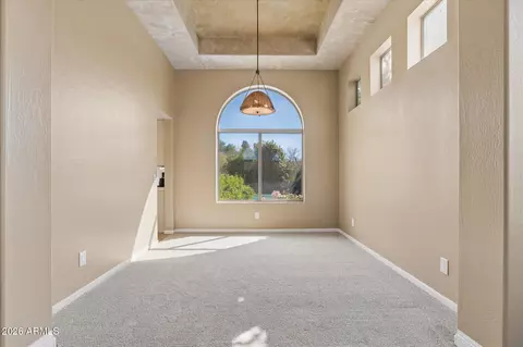 Living - 289 E Horseshoe Ave, Gilbert, AZ 85296 photo 4 of 4