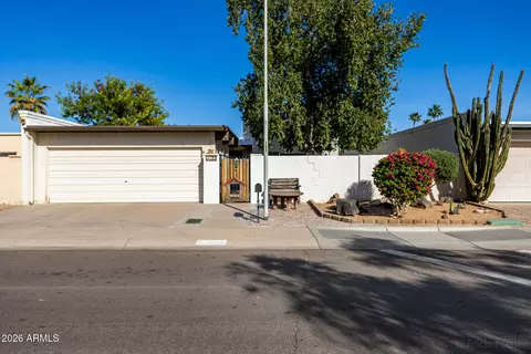 193 W Laguna Dr, Litchfield Park, AZ 85340