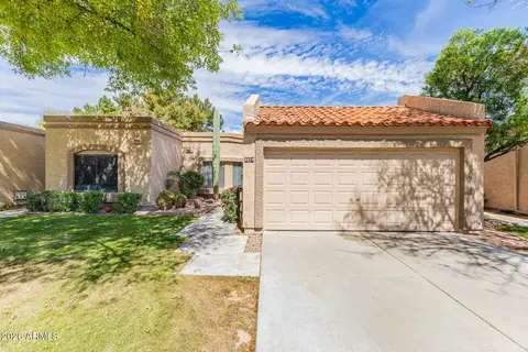 9424 W Mcrae Way, Peoria, AZ 85382