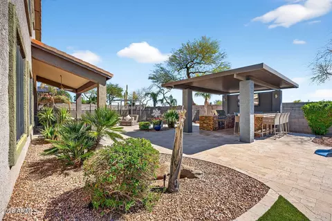Exterior - 9661 E Greenway St, Mesa, AZ 85207 photo 9 of 13