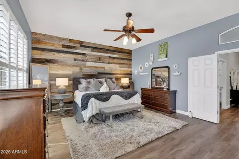 Bedroom - 9661 E Greenway St, Mesa, AZ 85207 photo 2 of 10