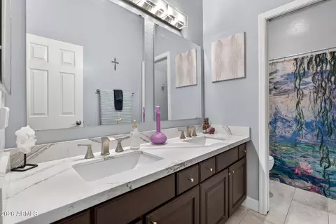 Bath - 9661 E Greenway St, Mesa, AZ 85207 photo 6 of 7