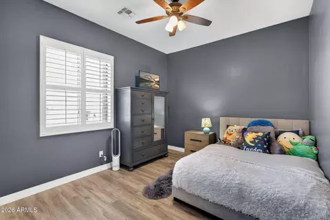 Bedroom - 9661 E Greenway St, Mesa, AZ 85207 photo 6 of 10