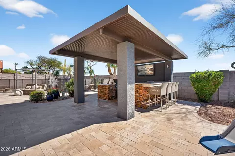 Exterior - 9661 E Greenway St, Mesa, AZ 85207 photo 2 of 13
