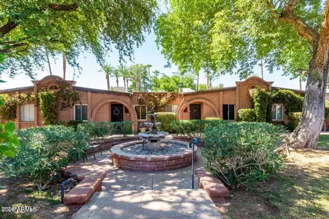 3012 N 32nd St #36, Phoenix, AZ 85018