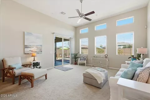8954 W Seldon Ln, Peoria, AZ 85345