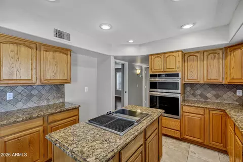 Kitchen - 5345 E Mclellan Rd #114, Mesa, AZ 85205 photo 5 of 6