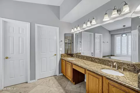 Bath - 5345 E Mclellan Rd #114, Mesa, AZ 85205 photo 2 of 4