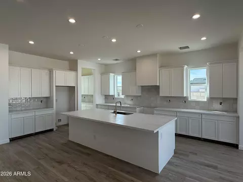 Kitchen - 6447 E Oasis Cir, Mesa, AZ 85215 photo 1 of 1
