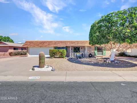10925 W Roundelay Cir, Sun City, AZ 85351
