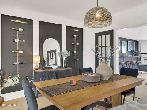 Dining - 2204 E Whitton Ave N, Phoenix, AZ 85016 photo 2 of 3