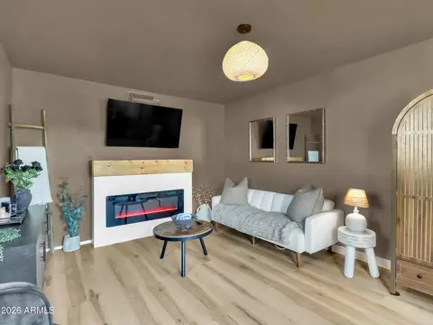 Living - 2204 E Whitton Ave N, Phoenix, AZ 85016 photo 4 of 5